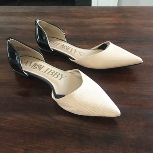 Beautiful blush and black flats!